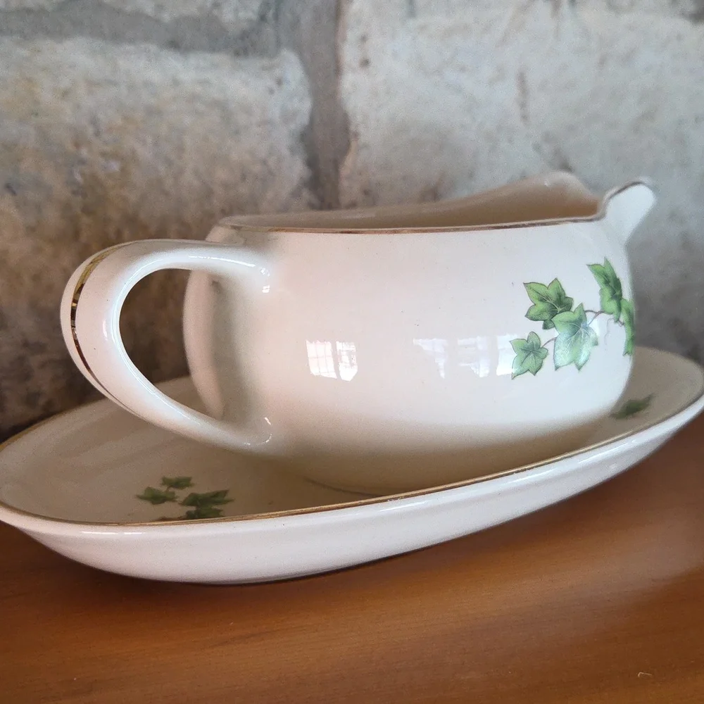 Greenbrier Green Ivy Gravy Boat & Underplate Paden City Pottery Mid-Century MCM
